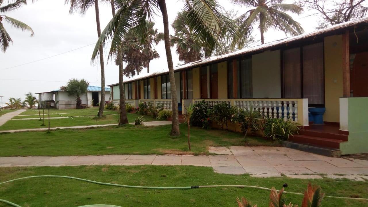 Hotel Rock Bite Morjim Esterno foto